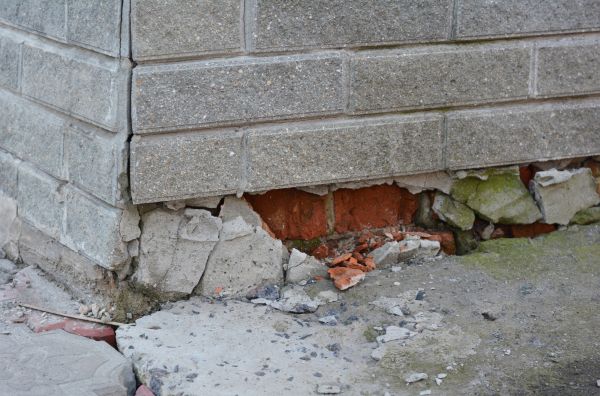 Cost of Residential Foundation Repair in Brentwood