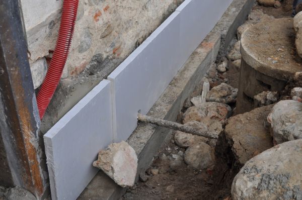 Cost of Underpinning Service in Brentwood